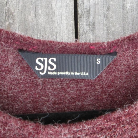 Woman's Small Maroon SJS 3/4 Sleeve Sweater - Picture 2 of 3